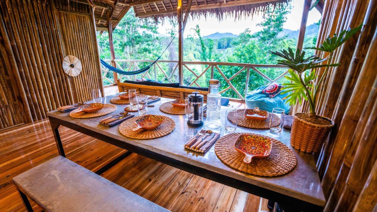 Barya Lang Villa- Native Villa With Jeepney Room El Nido Exterior foto